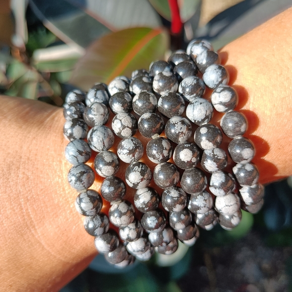 Snowflake Obsidian Crystal stone Bracelet - Picture 3 of 4
